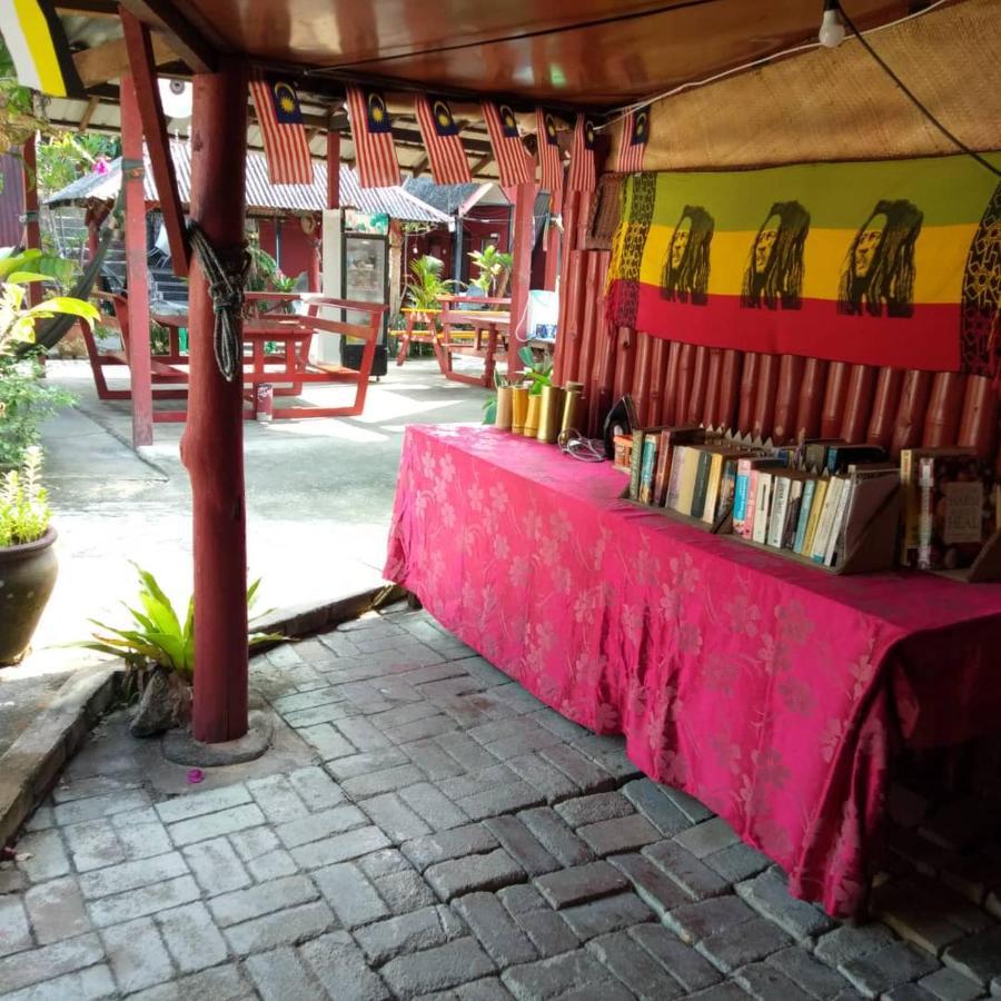 Отель Nazri Nipah Camp Pangkor Кампунг-Телук-Нипах Экстерьер фото