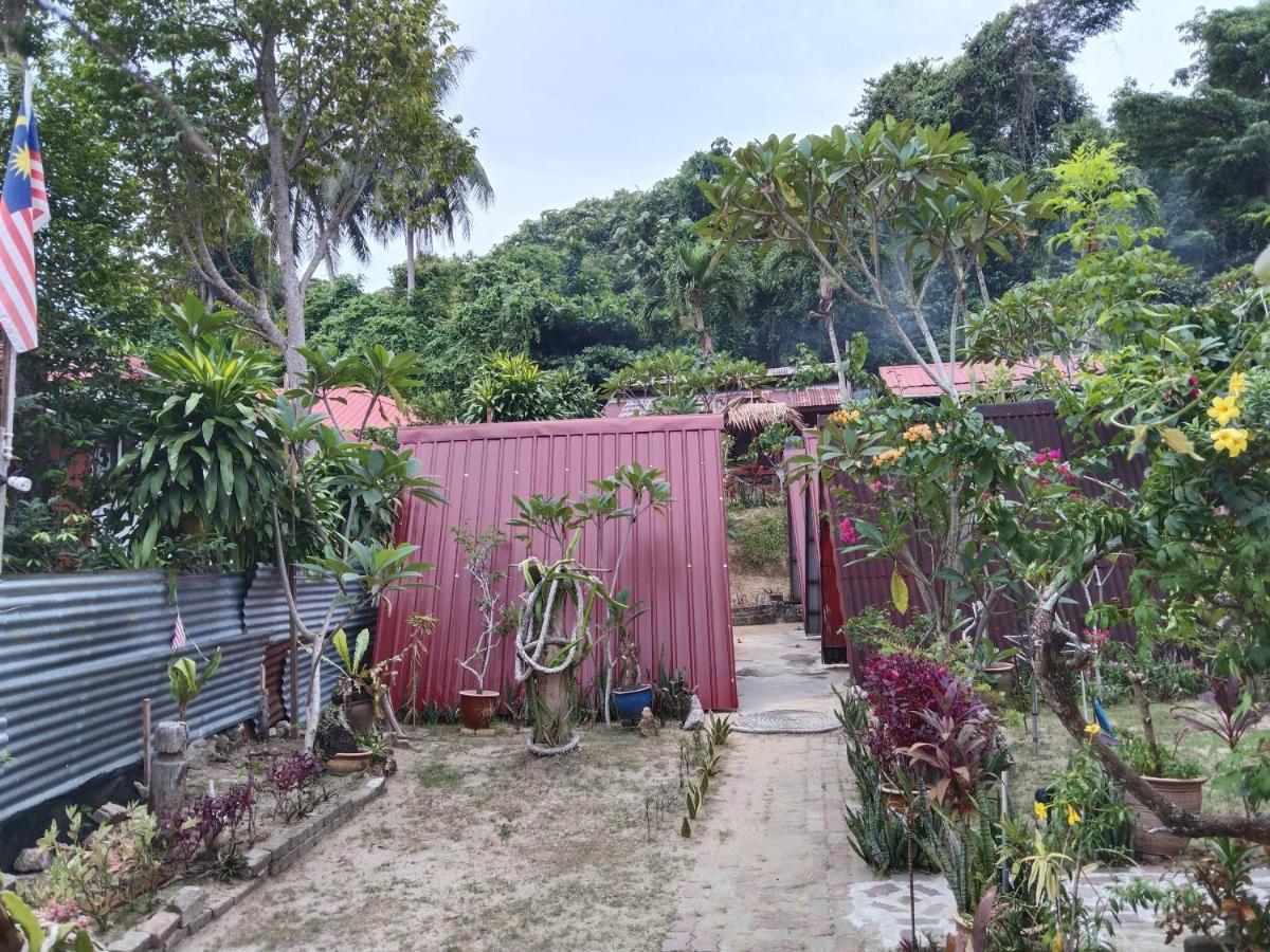 Отель Nazri Nipah Camp Pangkor Кампунг-Телук-Нипах Экстерьер фото