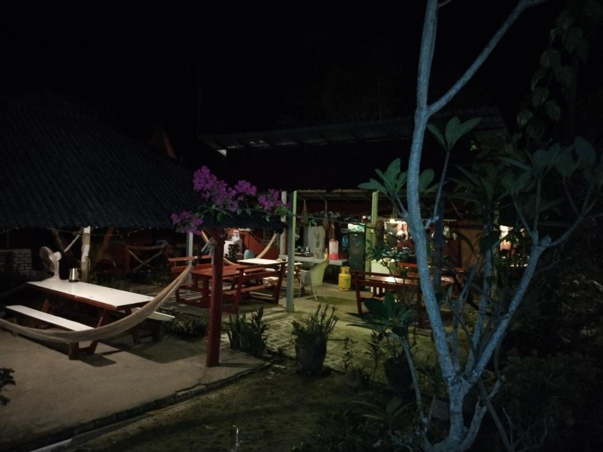 Отель Nazri Nipah Camp Pangkor Кампунг-Телук-Нипах Экстерьер фото