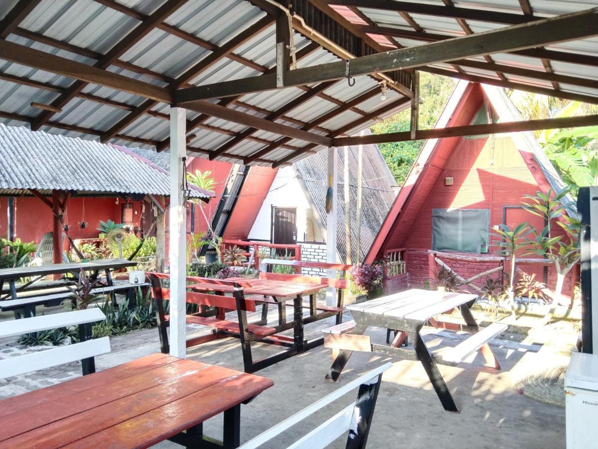 Отель Nazri Nipah Camp Pangkor Кампунг-Телук-Нипах Экстерьер фото
