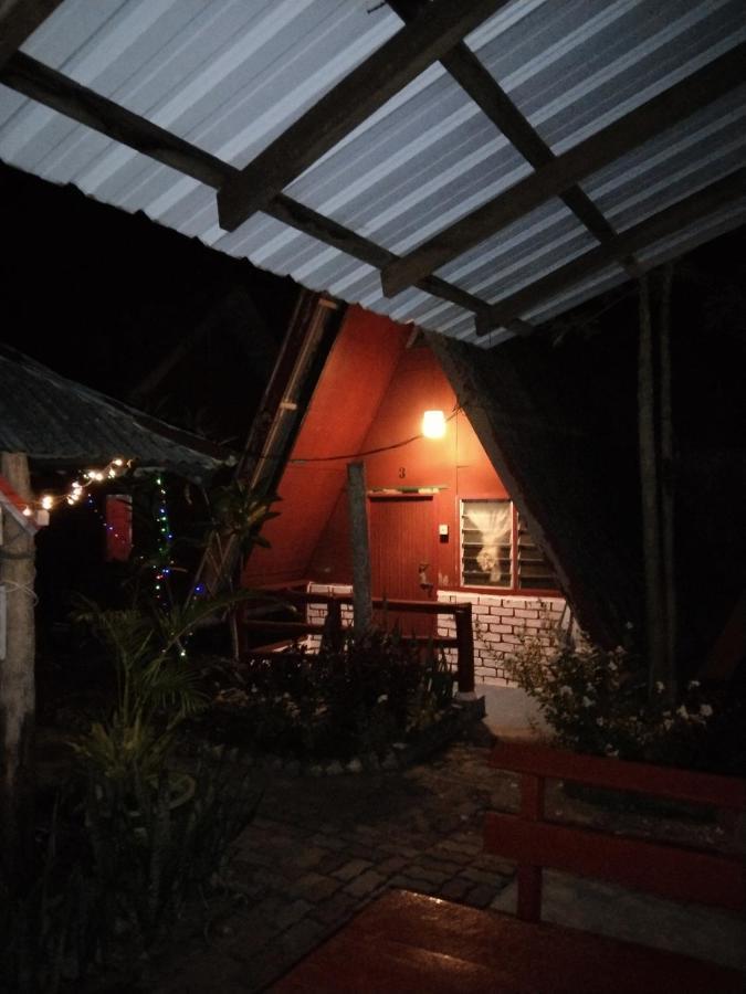 Отель Nazri Nipah Camp Pangkor Кампунг-Телук-Нипах Экстерьер фото