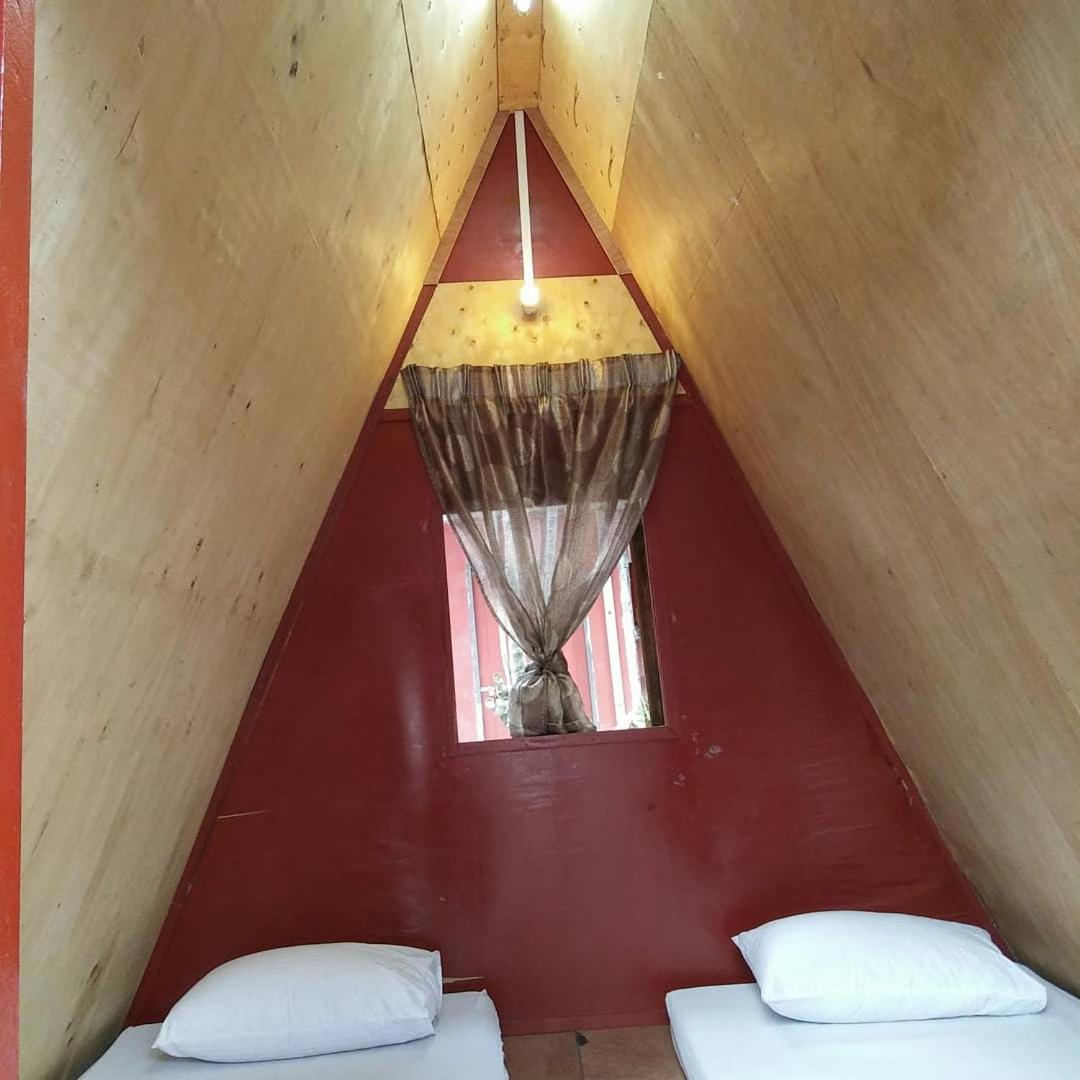 Отель Nazri Nipah Camp Pangkor Кампунг-Телук-Нипах Номер фото