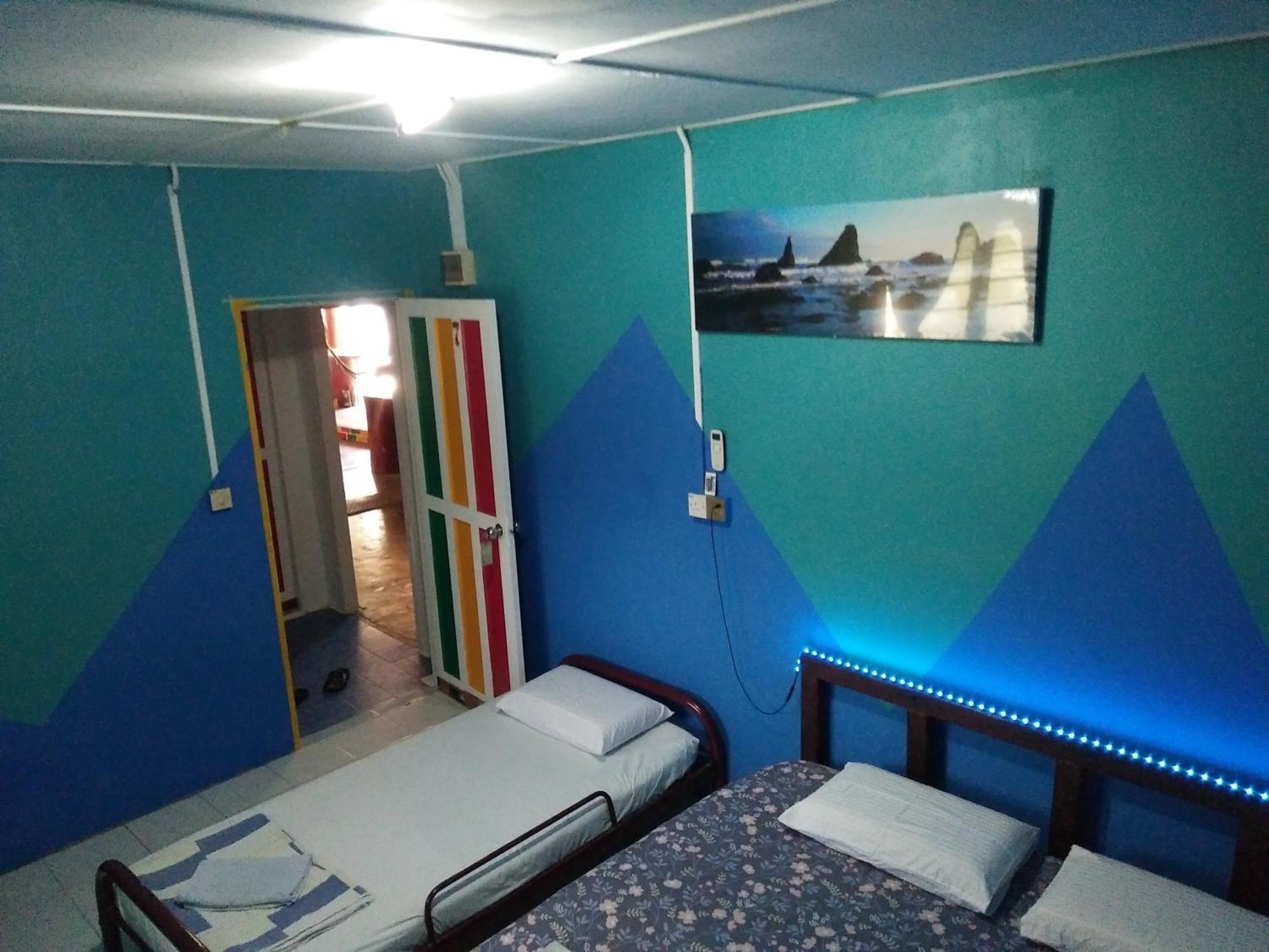 Отель Nazri Nipah Camp Pangkor Кампунг-Телук-Нипах Номер фото