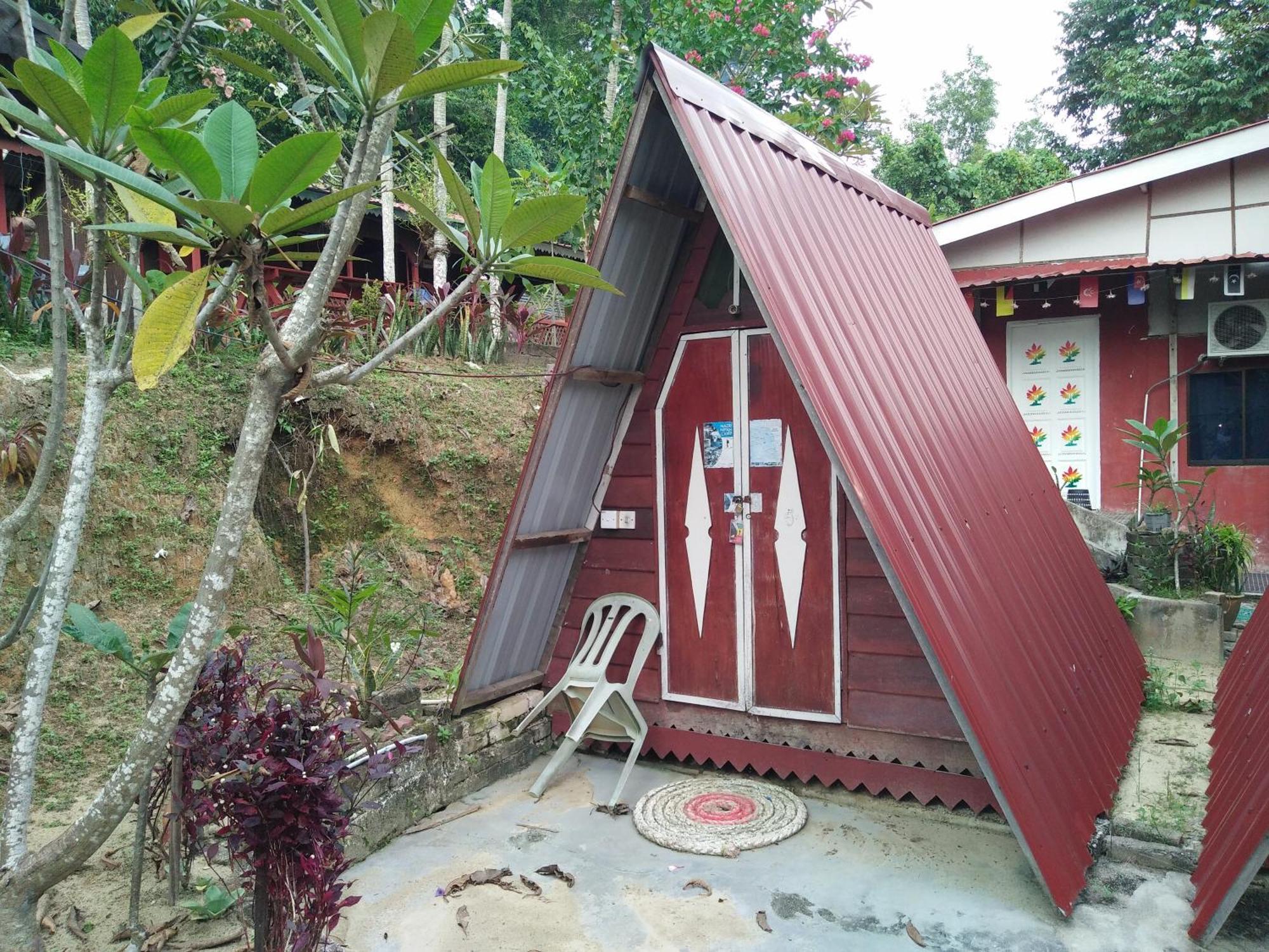 Отель Nazri Nipah Camp Pangkor Кампунг-Телук-Нипах Номер фото